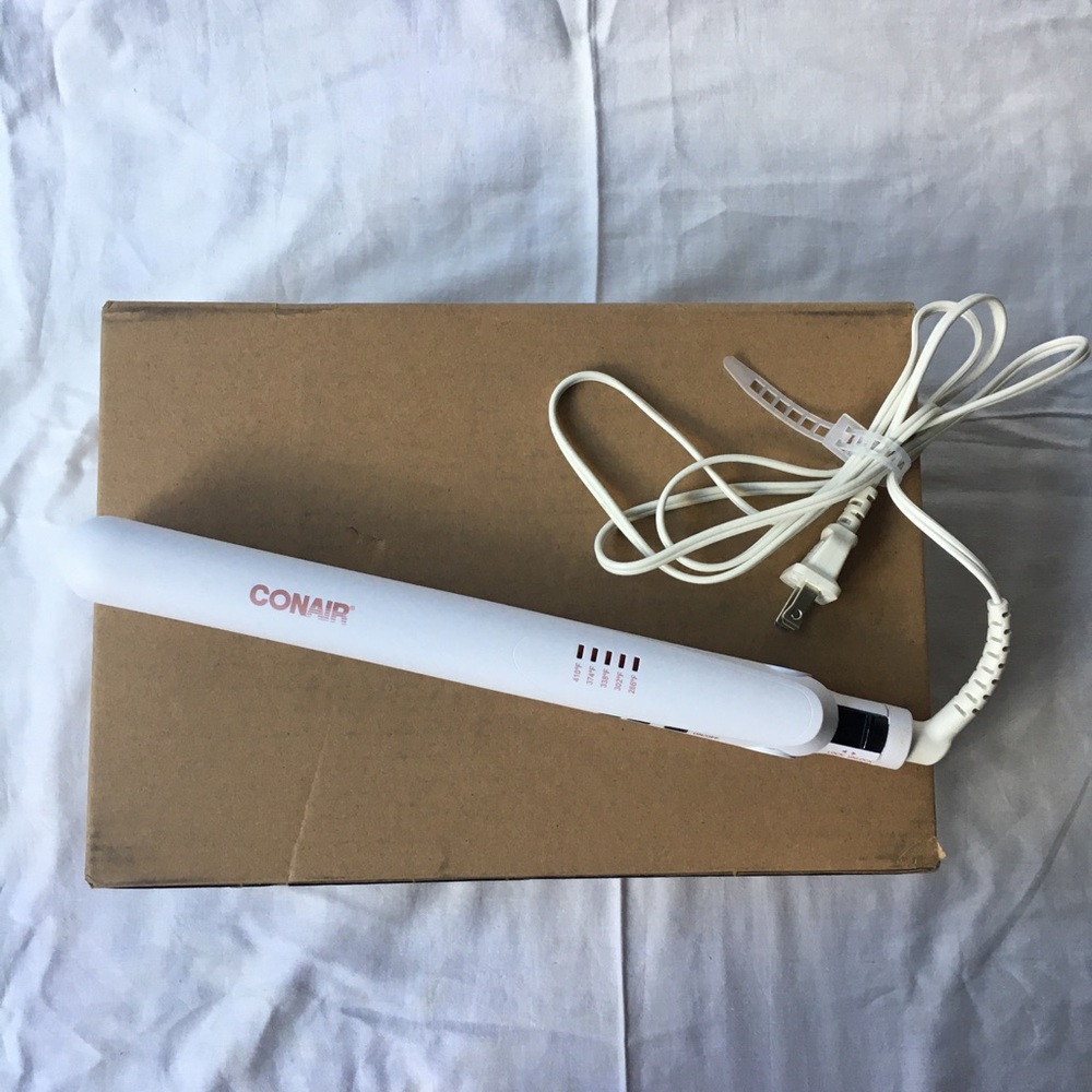 Con air flat iron